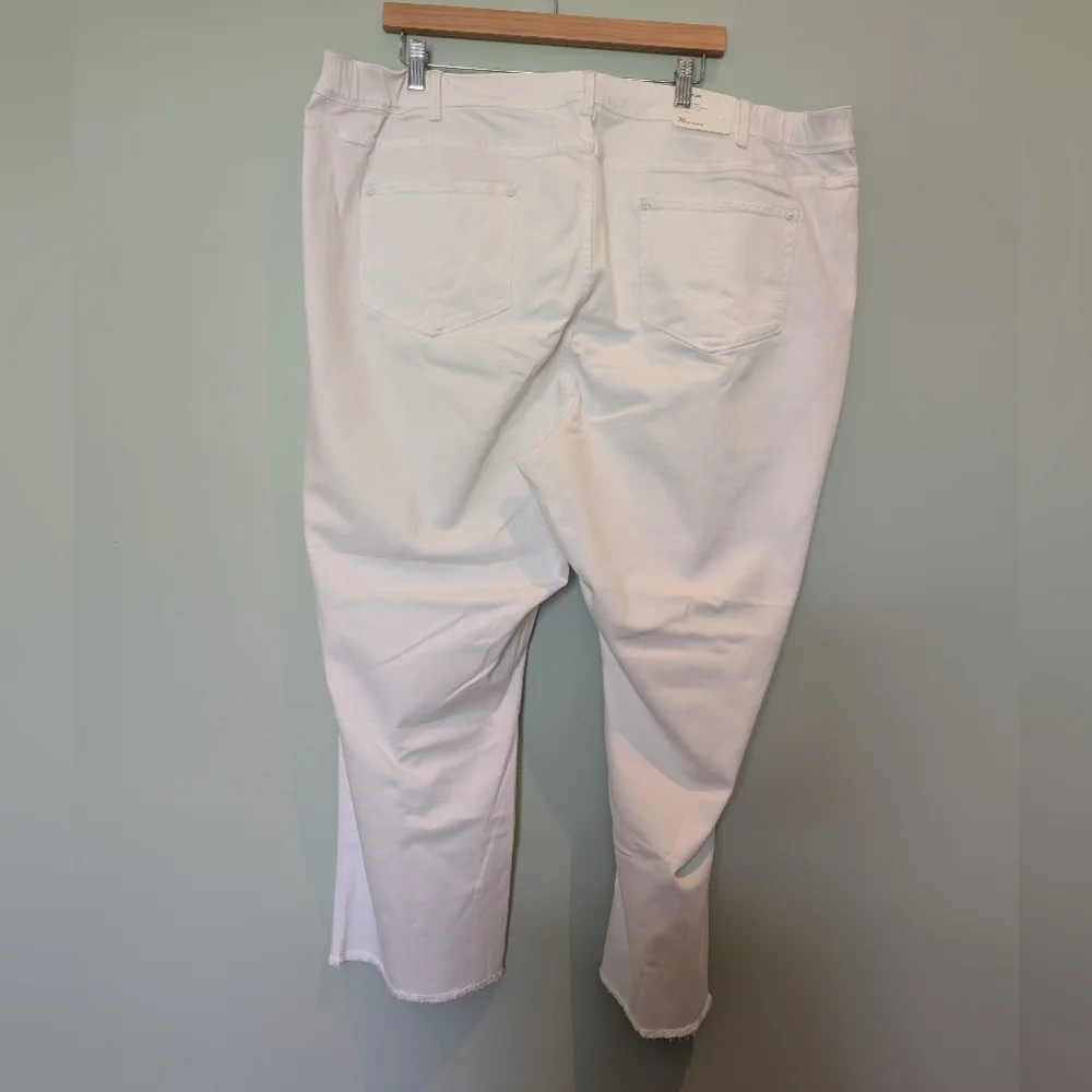 J. Jill White Kick Flare Ankle Jeans
